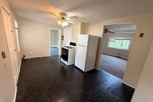 326 Thacher St, Attleboro, MA 02703 - Photo 14