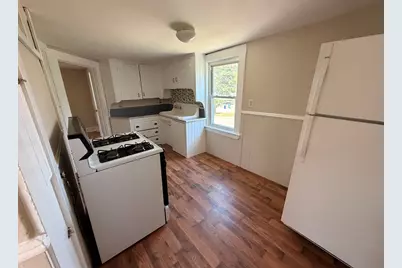 326 Thacher St, Attleboro, MA 02703 - Photo 10