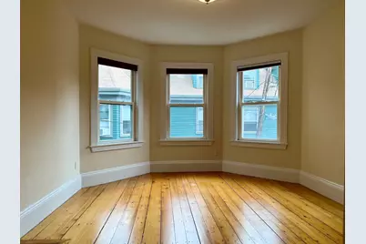 4 Fayette Park #2, Cambridge, MA 02139 - Photo 2
