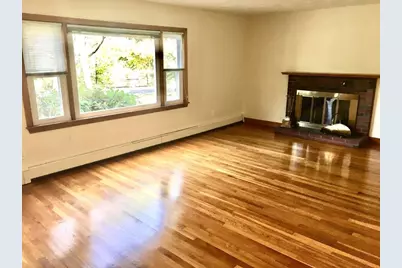 2 Coral St #1, Arlington, MA 02474 - Photo 4