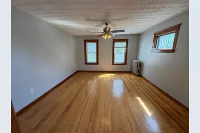 17 Englewood Avenue #2F, Worcester, MA 01603 - Photo 2