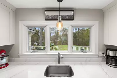 27 Colrain Rd, Topsfield, MA 01983 - Photo 10