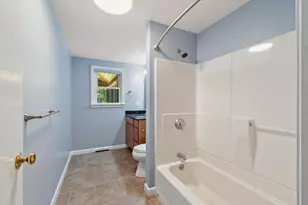21 Cherokee Rd, Acton, MA 01720 - Photo 20
