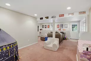 141 Beaver St, Milford, MA 01757 - Photo 22