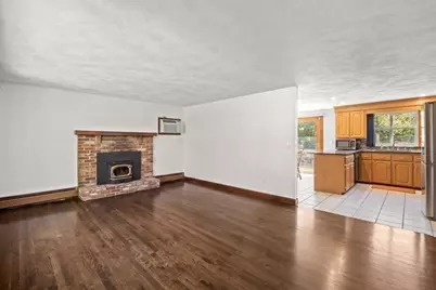 110 Bushee Rd, Swansea, MA 02777 - Photo 10