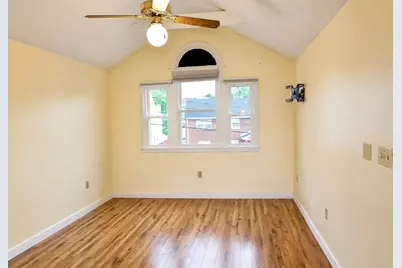 41 Burnett Rd #41, Revere, MA 02151 - Photo 12