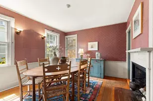 34 Pearl St, Marblehead, MA 01945 - Photo 16