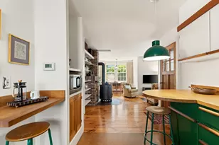 34 Pearl St, Marblehead, MA 01945 - Photo 14