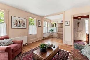34 Pearl St, Marblehead, MA 01945 - Photo 18