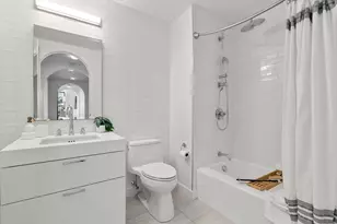 300 Pier 4 Blvd, Boston, MA 02110 - Photo 20