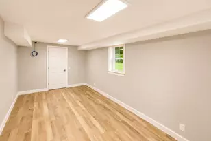 21 Center St, Granby, MA 01033 - Photo 20