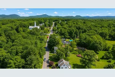 21 Center Street, Granby, MA 01033 - Photo 24