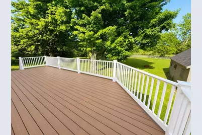 21 Center Street, Granby, MA 01033 - Photo 14