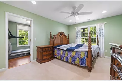34 Beechwood Cir, Northborough, MA 01532 - Photo 36