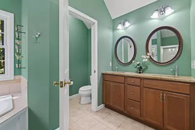 34 Beechwood Cir, Northborough, MA 01532 - Photo 32