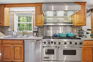 77 Old Stage Rd, Chelmsford, MA 01824 - Photo 8