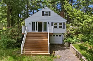 28 Lake Dr, Wilbraham, MA 01095 - Photo 2