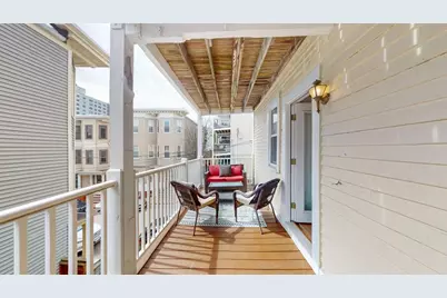 435 E 7th St #2, Boston, MA 02127 - Photo 26