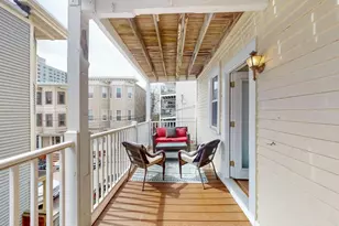 435 E 7th St, Boston, MA 02127 - Photo 26