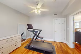 435 E 7th St, Boston, MA 02127 - Photo 16