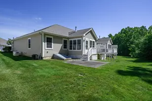 77 Cherry Dr, Wilbraham, MA 01095 - Photo 32