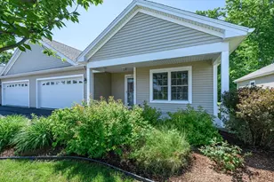 77 Cherry Dr, Wilbraham, MA 01095 - Photo 2