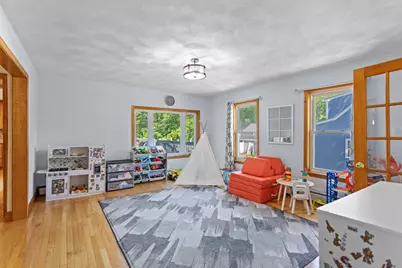 341 Linwood St, Lynn, MA 01901 - Photo 8