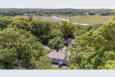 77 Clinton Rd, Weymouth, MA 02189 - Photo 30