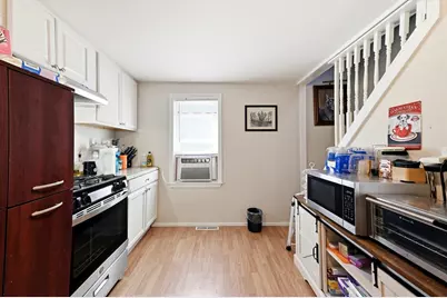30 Mazarin St, Springfield, MA 01151 - Photo 8