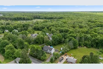 323 Oakhill Ave, Attleboro, MA 02703 - Photo 32