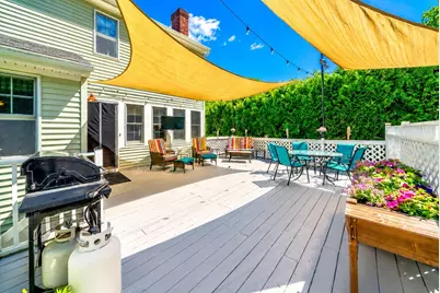 323 Oakhill Ave, Attleboro, MA 02703 - Photo 24