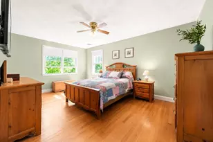 323 Oakhill Ave, Attleboro, MA 02703 - Photo 10
