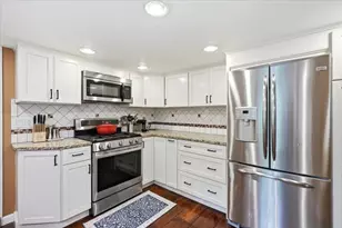 354 High St, Pembroke, MA 02359 - Photo 16