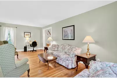 169 Greenacre Ave, Longmeadow, MA 01106 - Photo 12
