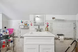 638 Boston St, Lynn, MA 01905 - Photo 18
