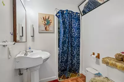 638 Boston St, Lynn, MA 01905 - Photo 12