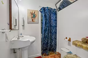 638 Boston St, Lynn, MA 01905 - Photo 12