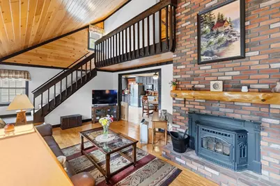 9 Joseph St, Acushnet, MA 02743 - Photo 8