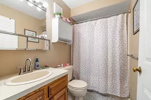 4975 Washington St, Boston, MA 02132 - Photo 16