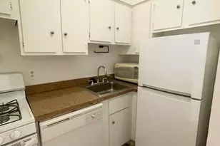 13 Bowdoin St, Boston, MA 02114 - Photo 6