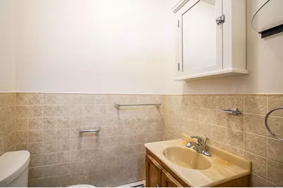 43 Oak St #43, Ludlow, MA 01056 - Photo 18