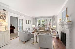 67 Humphrey St, Marblehead, MA 01945 - Photo 6