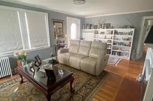 41 Bronx Rd, Boston, MA 02132 - Photo 12