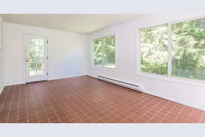 9 Long Hill Rd, Leverett, MA 01054 - Photo 18