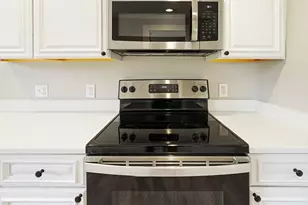 621 Main St, Sturbridge, MA 01566 - Photo 10