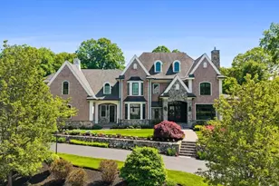 1 Haywood Farm, Lynnfield, MA 01940 - Photo 2