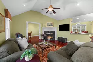 80 Humphreys Ln, Duxbury, MA 02332 - Photo 6