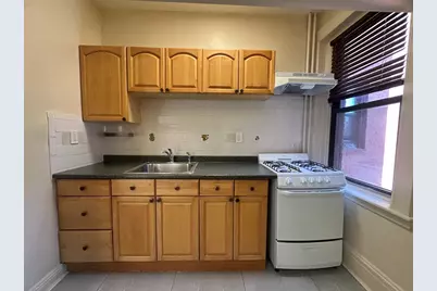 1234 Commonwealth Ave #8, Boston, MA 02134 - Photo 4