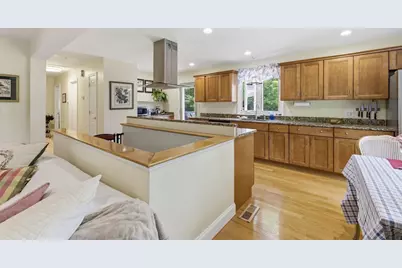 110 Parkerview St., Springfield, MA 01129 - Photo 4