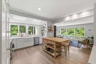 694 Country Way, Scituate, MA 02066 - Photo 8